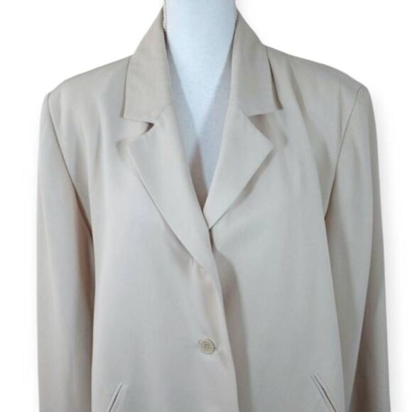 JOHN PAUL RICHARDS CREAM BLAZER SZ.26 EUC. - Picture 2 of 7